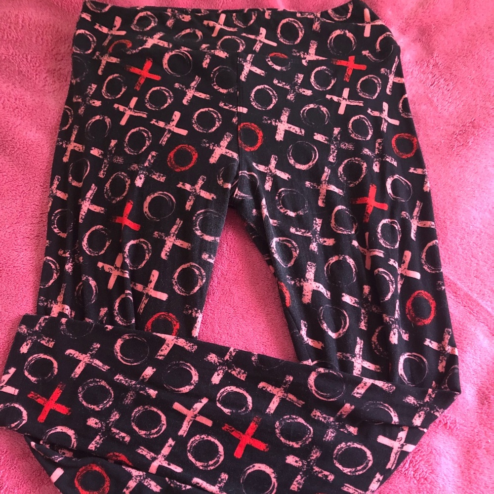 LulaRoe Valentines leggings